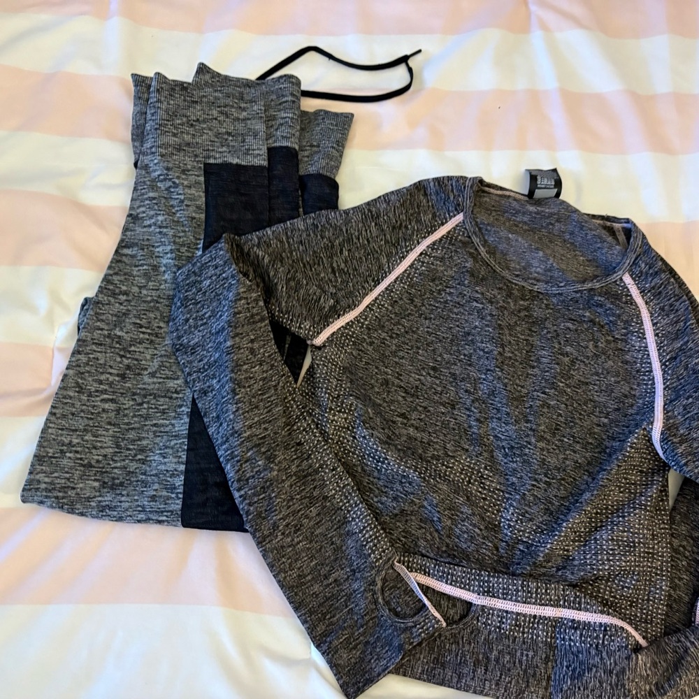 Victoria's Secret Heather Gray and Light Pink Leggings Set